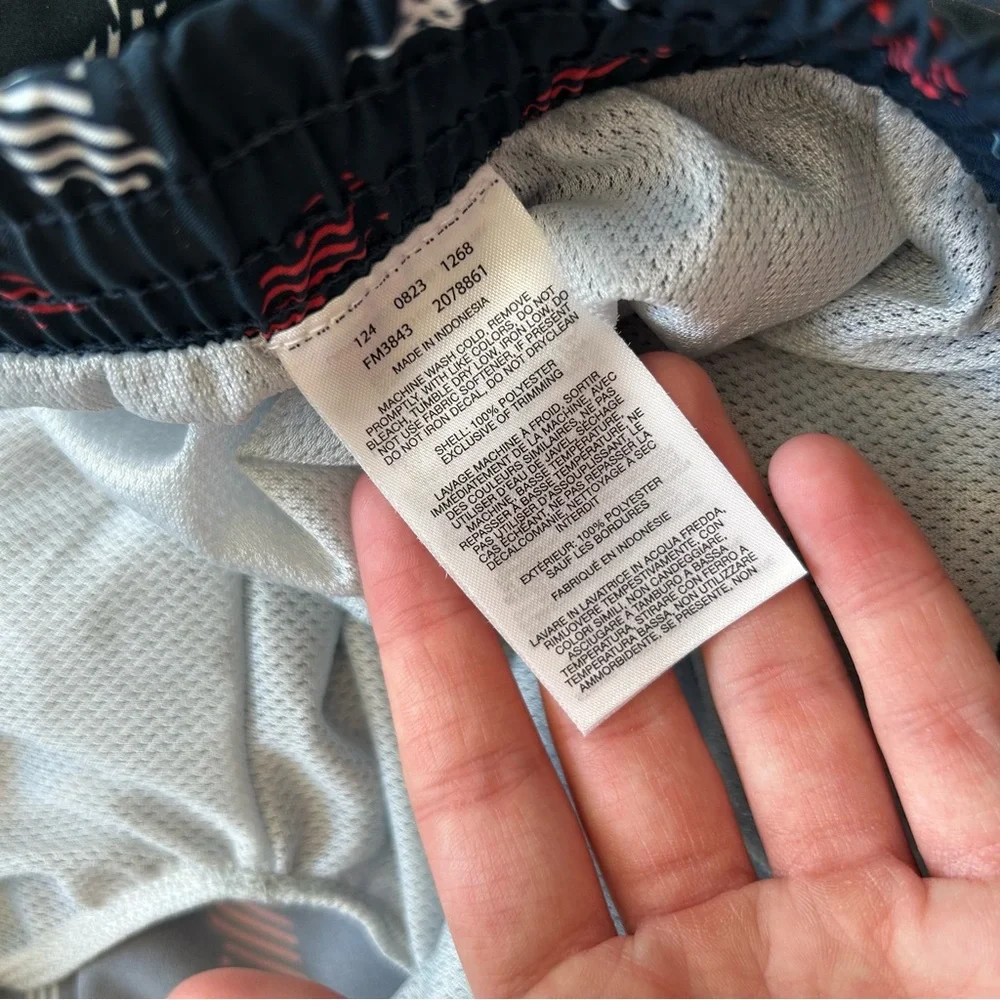Columbia Navy Blue Red White Fish Print Swim Trunks